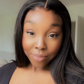 Angela Isojeh headshot